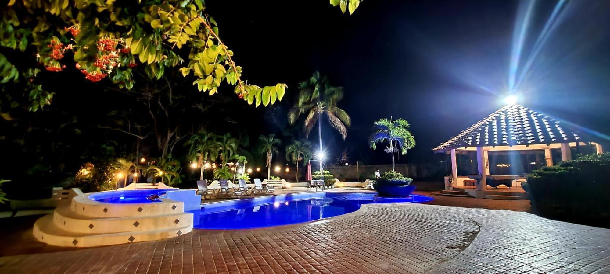 Hotel Mia Nueva Gorgona Esterno foto